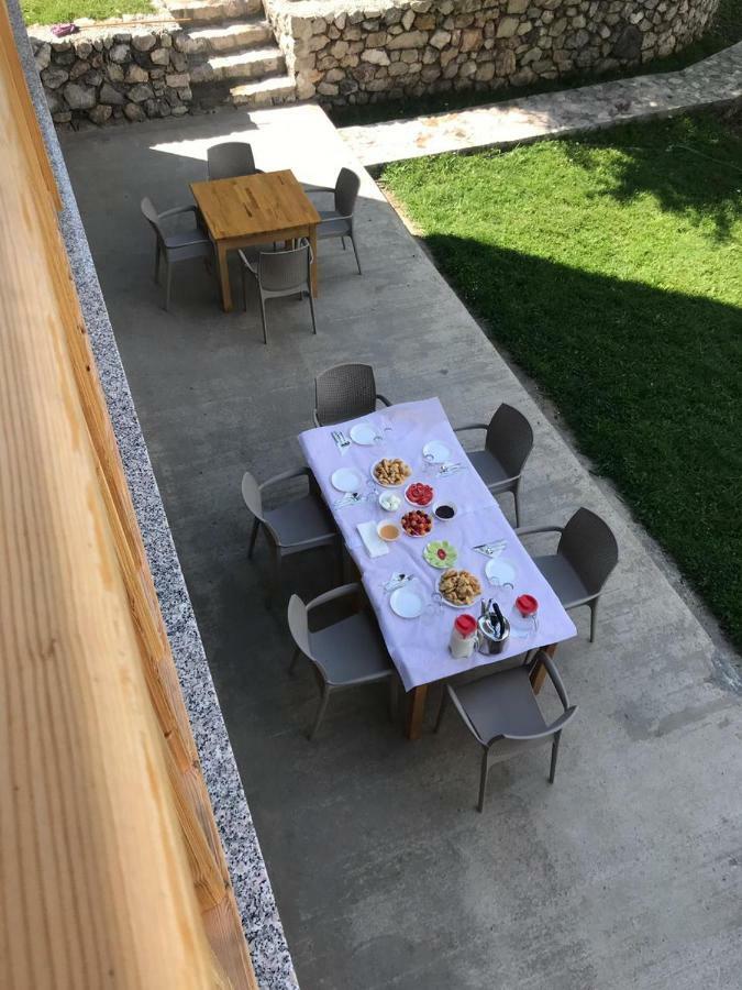 Bujtina Zici 호텔 세스 외부 사진